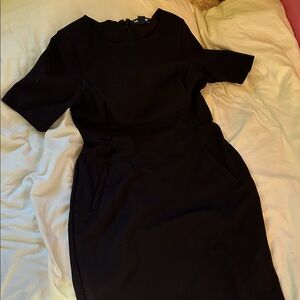 Lands End Ponte Knit Short Sleeve Dress Sheath Black Size 12 with pockets